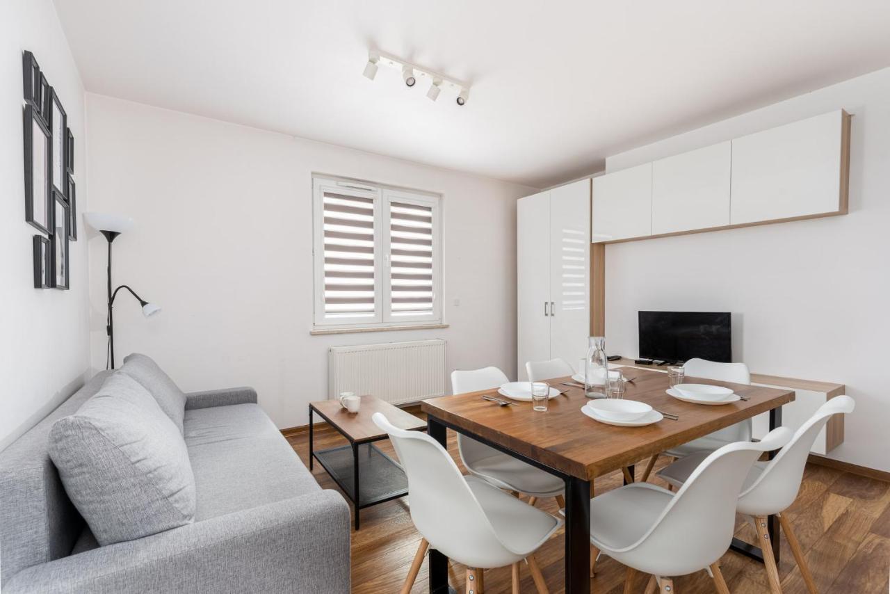 Zablocie Apartment Best Location To Explore 크라쿠프 외부 사진